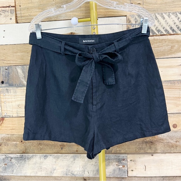 Reformation The Captain Linen Black Shorts Tie Waist Size 10 High Waist - Picture 2 of 6